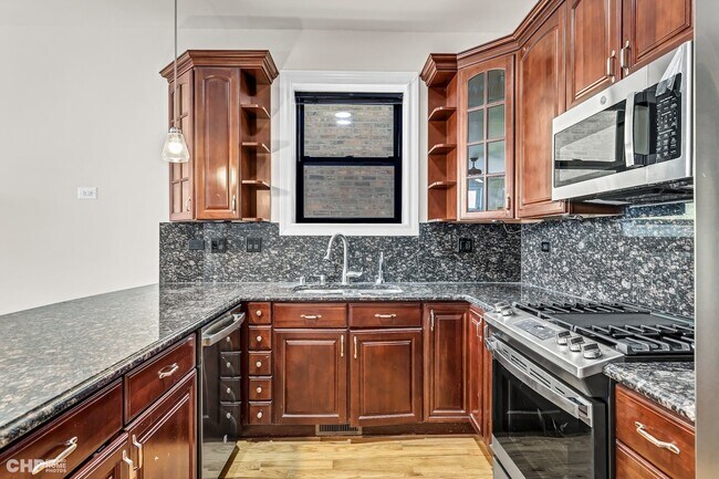 Foto del edificio - 2617 W Evergreen Ave