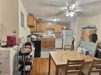 Primary Photo - 216 Kent St