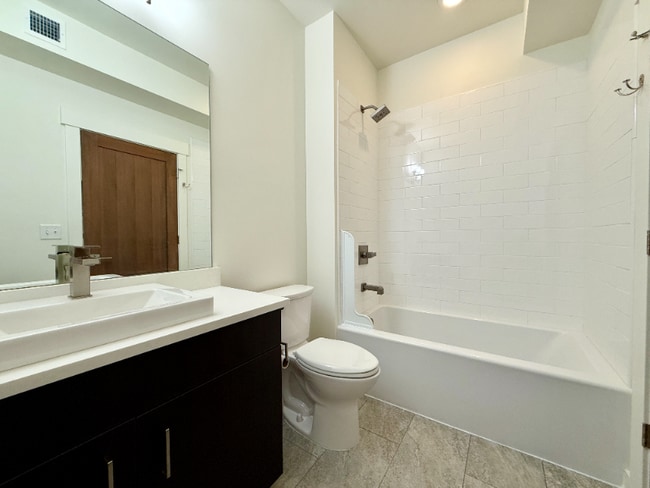 Foto del edificio - 15 Sagebrush Ct