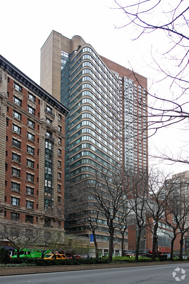 Building Photo - The Copley