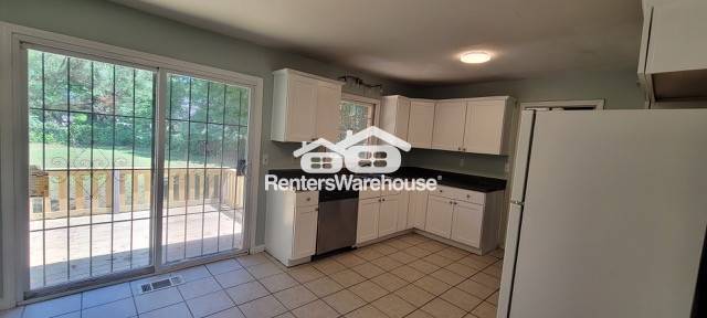 Foto del edificio - 4065 Wisteria Ln SW