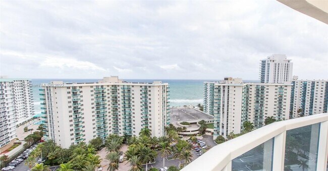Building Photo - 3800 S Ocean Dr