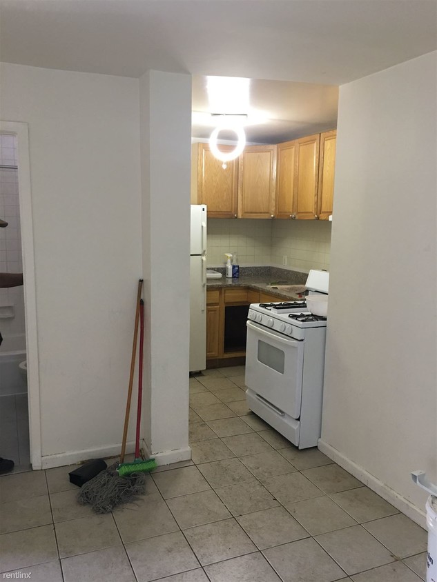 2 br, 1 bath - Waldron Ave - 2 br, 1 bath  - Waldron Ave