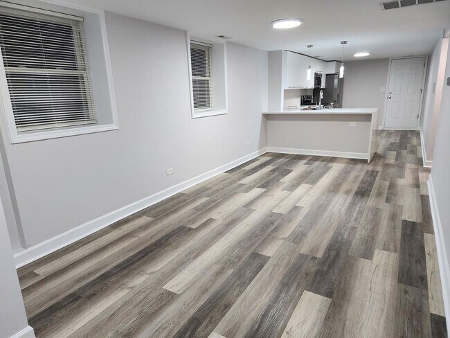 Foto del edificio - 5812 N Campbell Ave