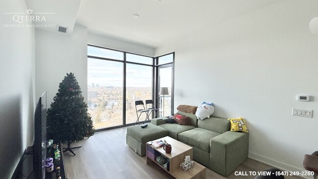 Photo du bâtiment - 86 Dundas St E