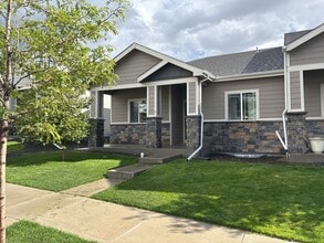 Building Photo - 3715 Sunrise Hills Dr