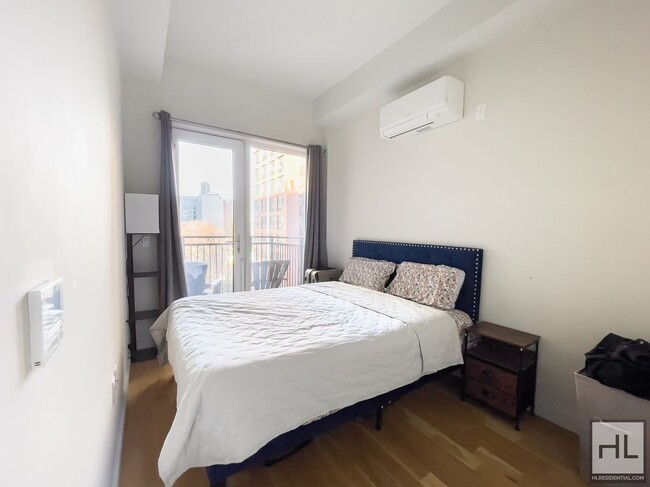 Foto del edificio - Stylish and Modern 1-Bed 1-Bath with Priva...