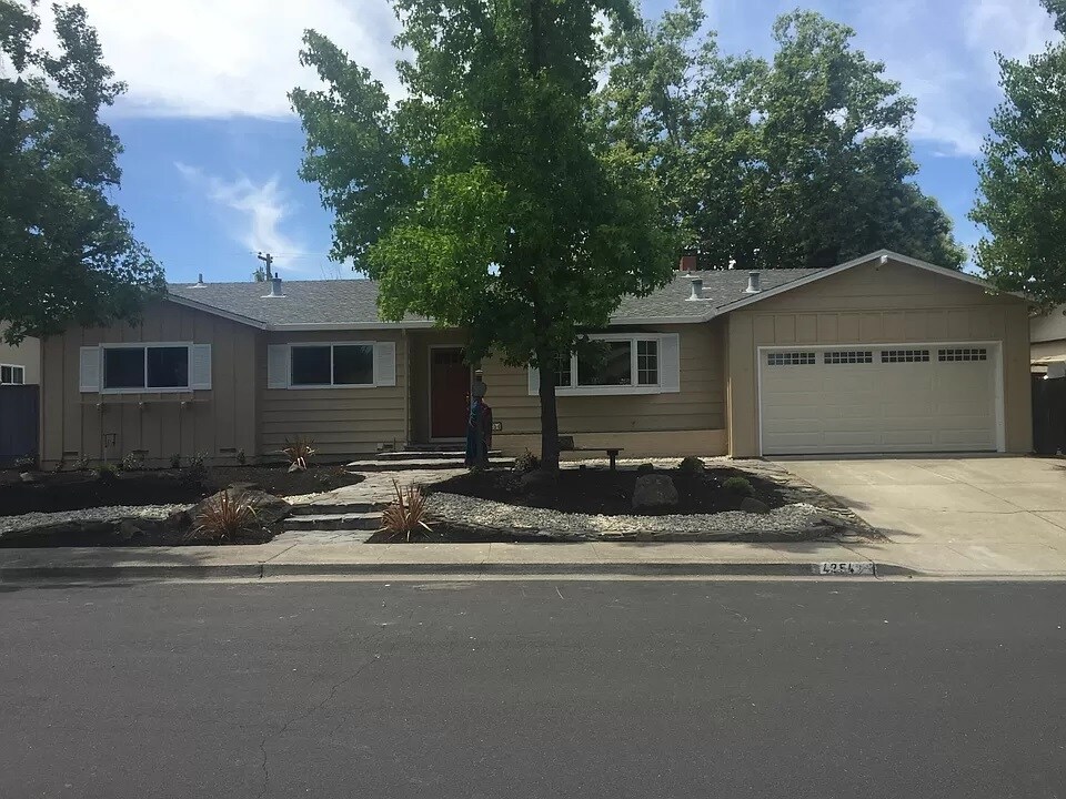 4254 Satinwood Dr, Concord, CA 94521 House Rental in Concord, CA
