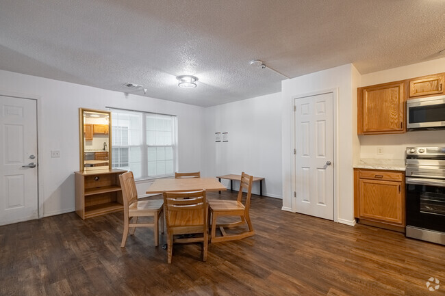 4HAB, 4BA - Apache Apartments