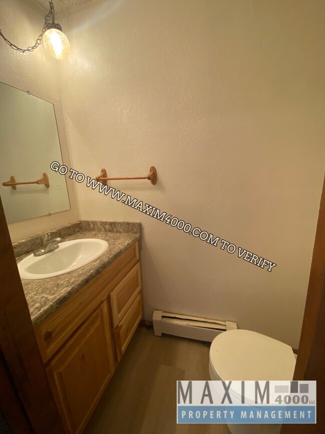 Foto del edificio - 2150 COLLEGE PLACE #13