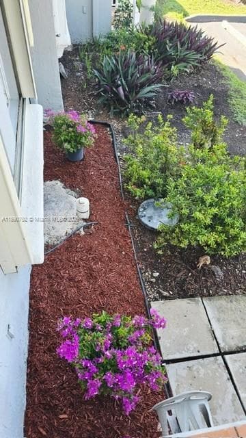 Building Photo - 5245 NW 112th Ave