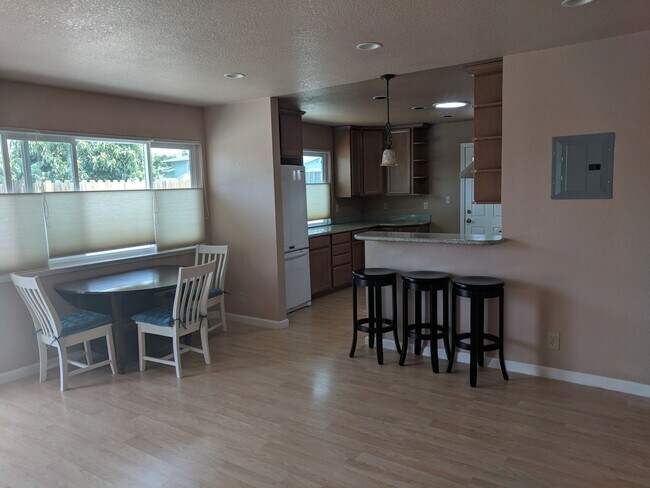 Foto del edificio - Nice Updated Home for Rent