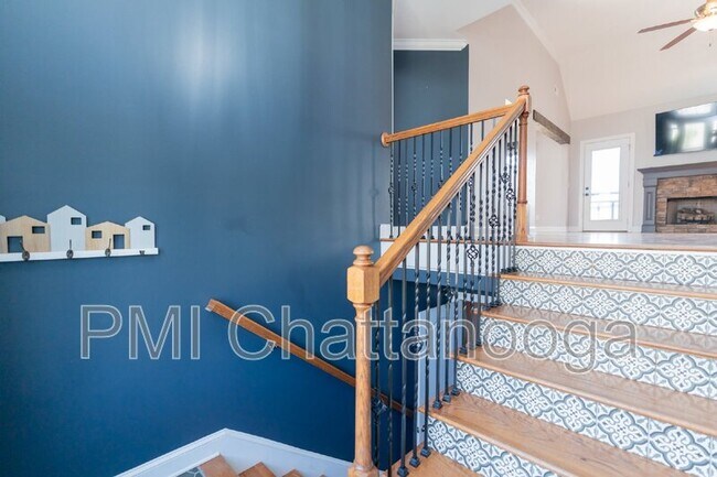 Foto del edificio - 7173 Brady Dr