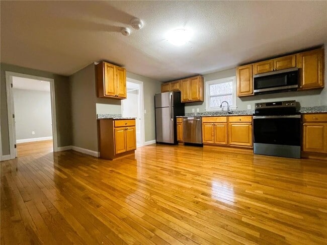 Foto del edificio - 361 Privilege St