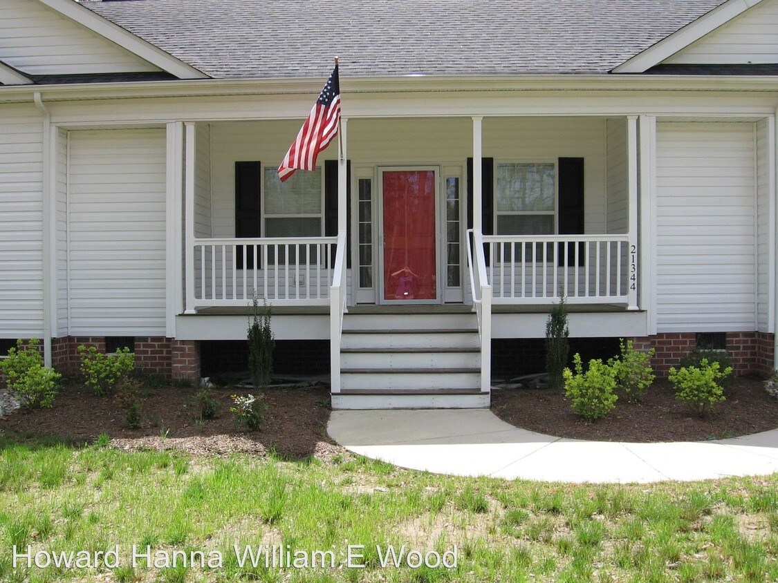 21344 Mallard Cove Ln, Carrollton, VA 23314 House Rental in