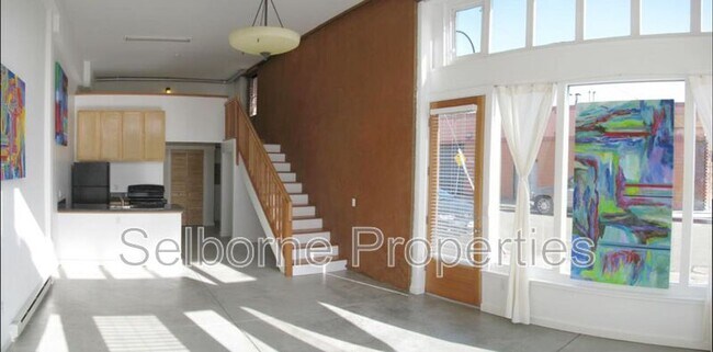 Foto del edificio - 5500 San Pablo Ave