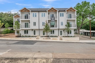 Building Photo - The Townhomes at The Timbers
