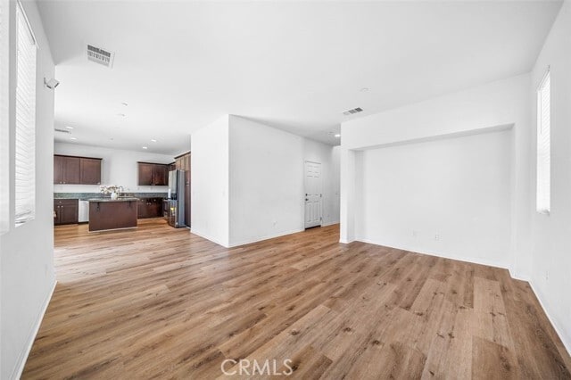 Foto del edificio - 1406 Girona Dr