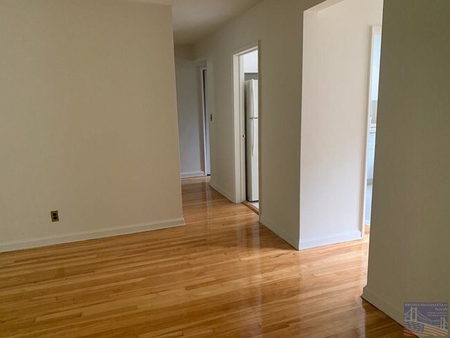 Foto del edificio - 130 Virginia Rd