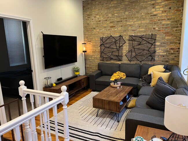 Foto del edificio - 1500 W Walton St