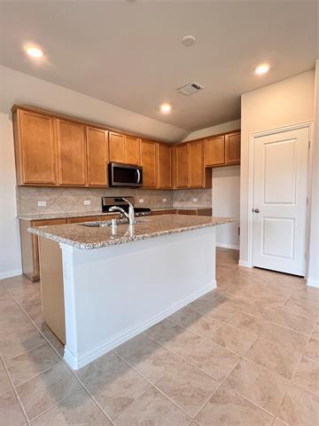Building Photo - 1809 Briar Rose Dr
