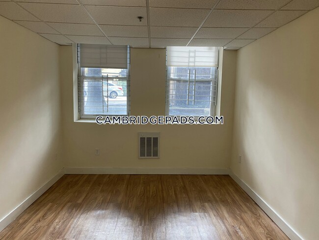 Foto del edificio - 1616 Massachusetts Ave
