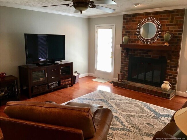 Foto del edificio - 309 Thorncliff Dr