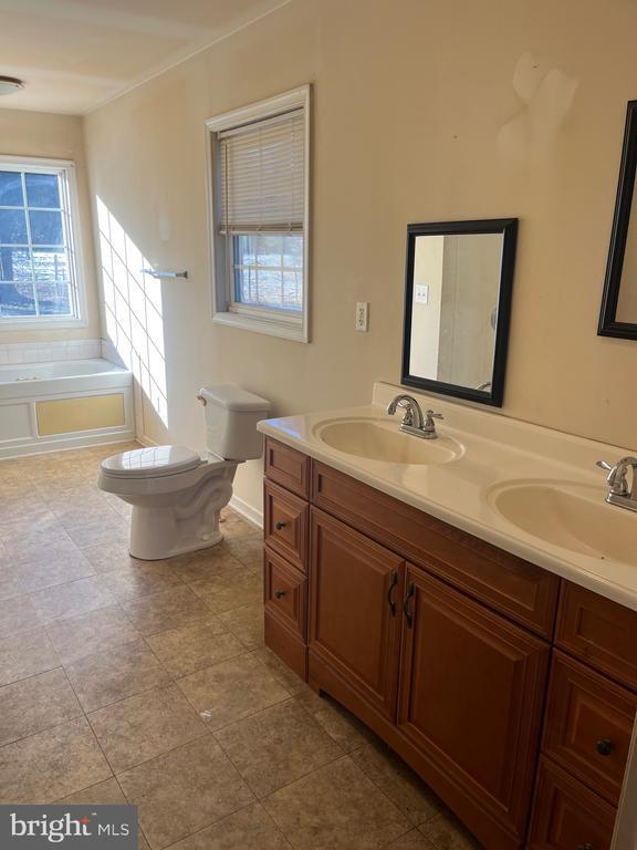 Foto del edificio - 20404 Gum Tree Rd