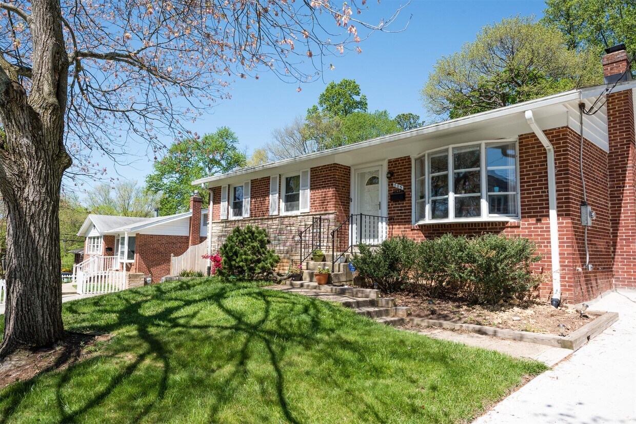 Foto principal - 705 Tapawingo Rd SW