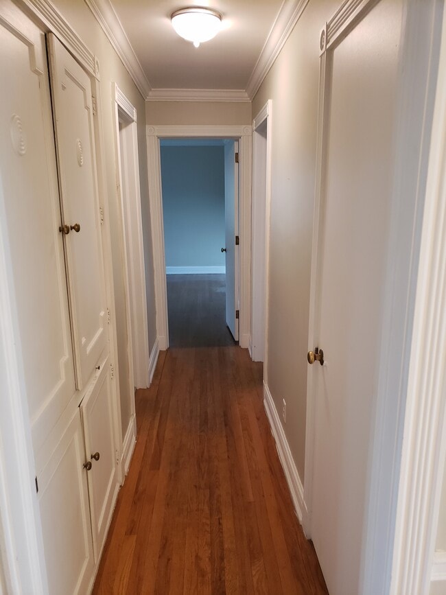 Building Photo - 24 S Portage Path