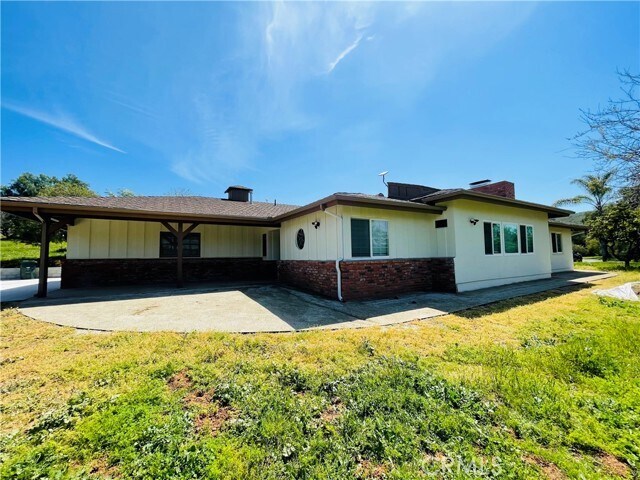 Building Photo - 3823 Robinhood Rd