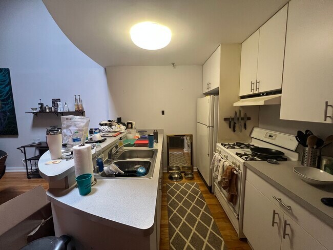 Foto del edificio - 413 N Carpenter St