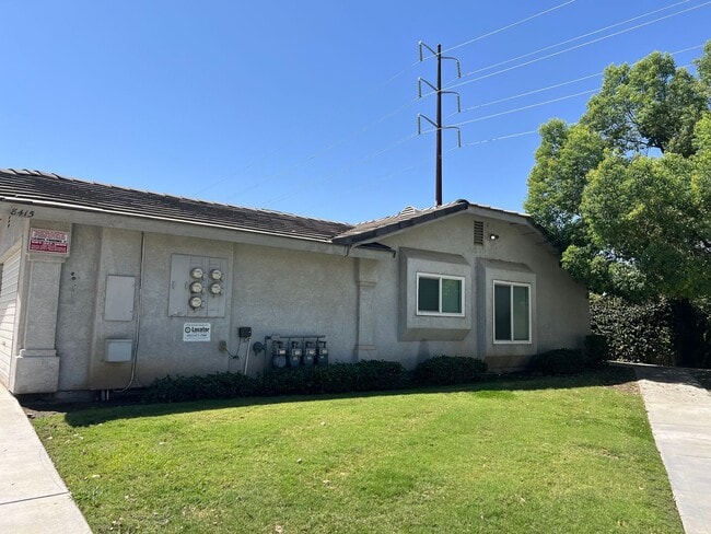 Building Photo - 8415 Laborough Dr