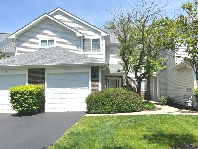 Primary Photo - 1148 Cambria Ln S