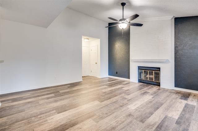 Foto del edificio - 1207 Quail Valley Ln