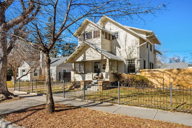 Rare Rental in Old North End with Private Yard & Garage - Rare Rental in Old North End with Private Yard & Garage House