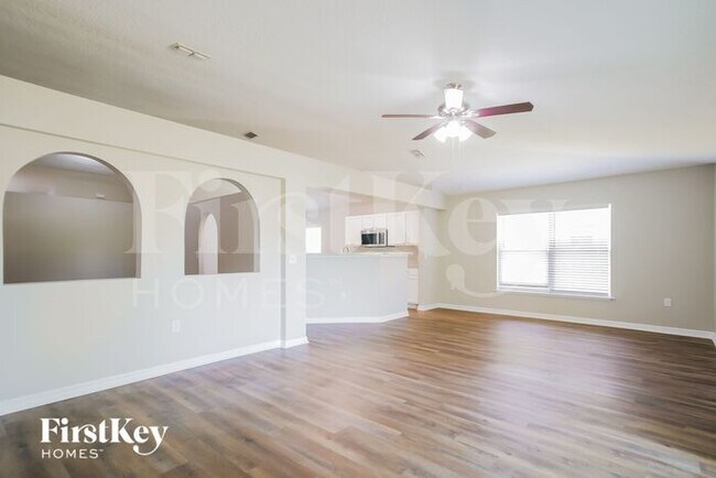 Foto del edificio - 117 King Arthur Ct