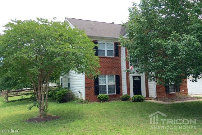 Foto del edificio - 13215 Crooked Pine Ct