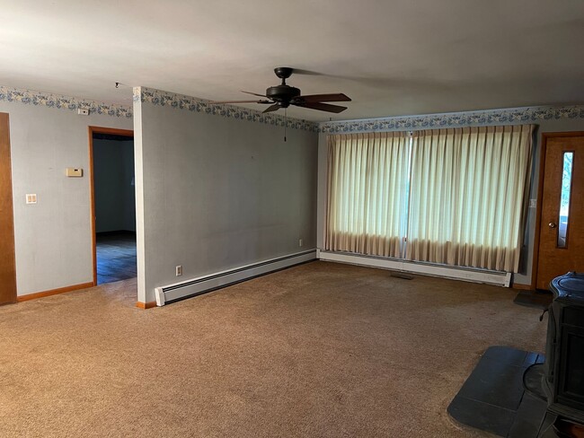 Building Photo - Coming soon- 3 Bedroom Country Home