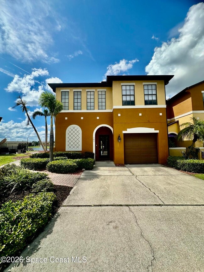 Building Photo - 1310 Lara Cir