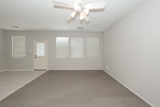 Building Photo - 14310 Mirkwood Ln
