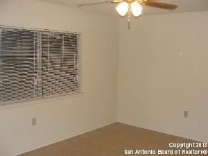 Foto del edificio - 16307 Bitter Creek St