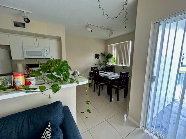 Foto del edificio - 2620 S University Dr