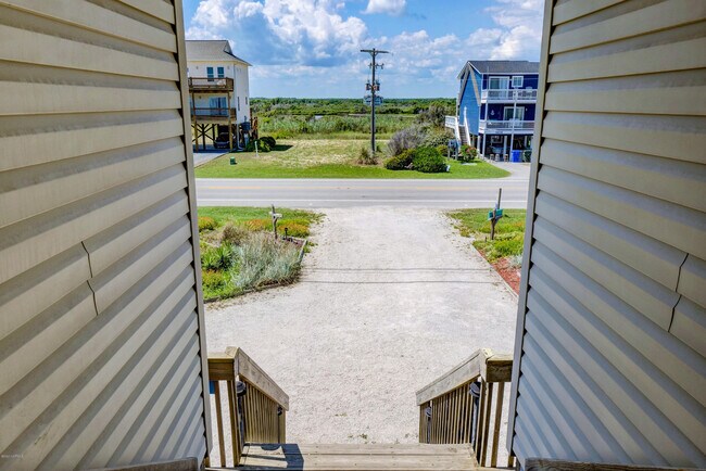 Foto del edificio - 3800 Island Dr