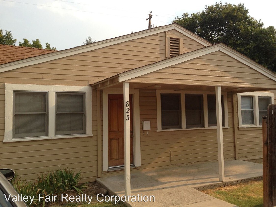 821 Forbes Ave, Yuba City, CA 95991 Condo for Rent in Yuba City, CA