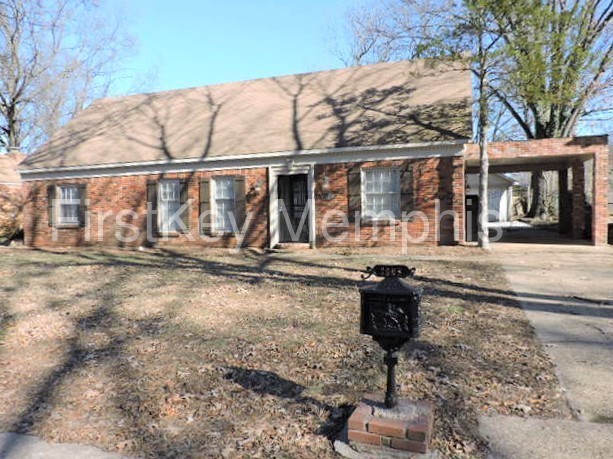 Primary Photo - 3008 Eagle Dr