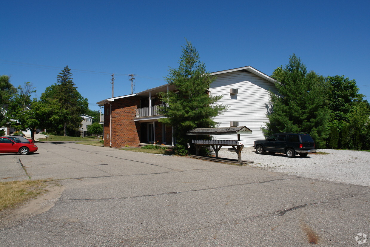 Foto del edificio - Charles R. Tenney Apartments