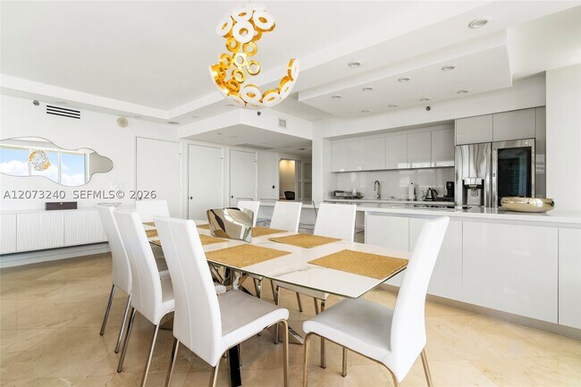Building Photo - 1830 Ocean 1702