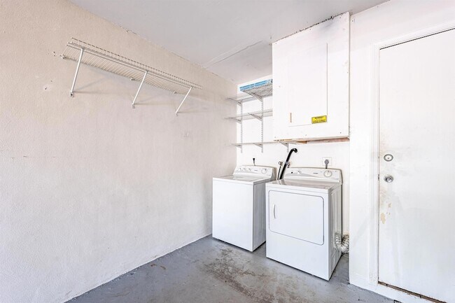 Foto del edificio - 2936 Florida Blvd