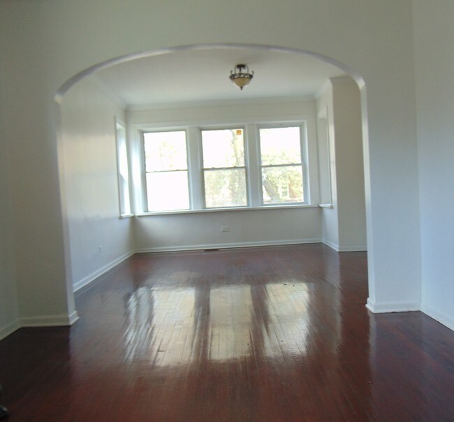 Foto del edificio - 1501 E 74th Pl